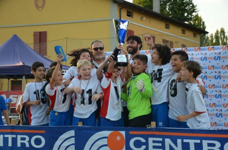 Hotel Asd -Sport E Giovani Borgofranco d'Ivrea Exteriér fotografie